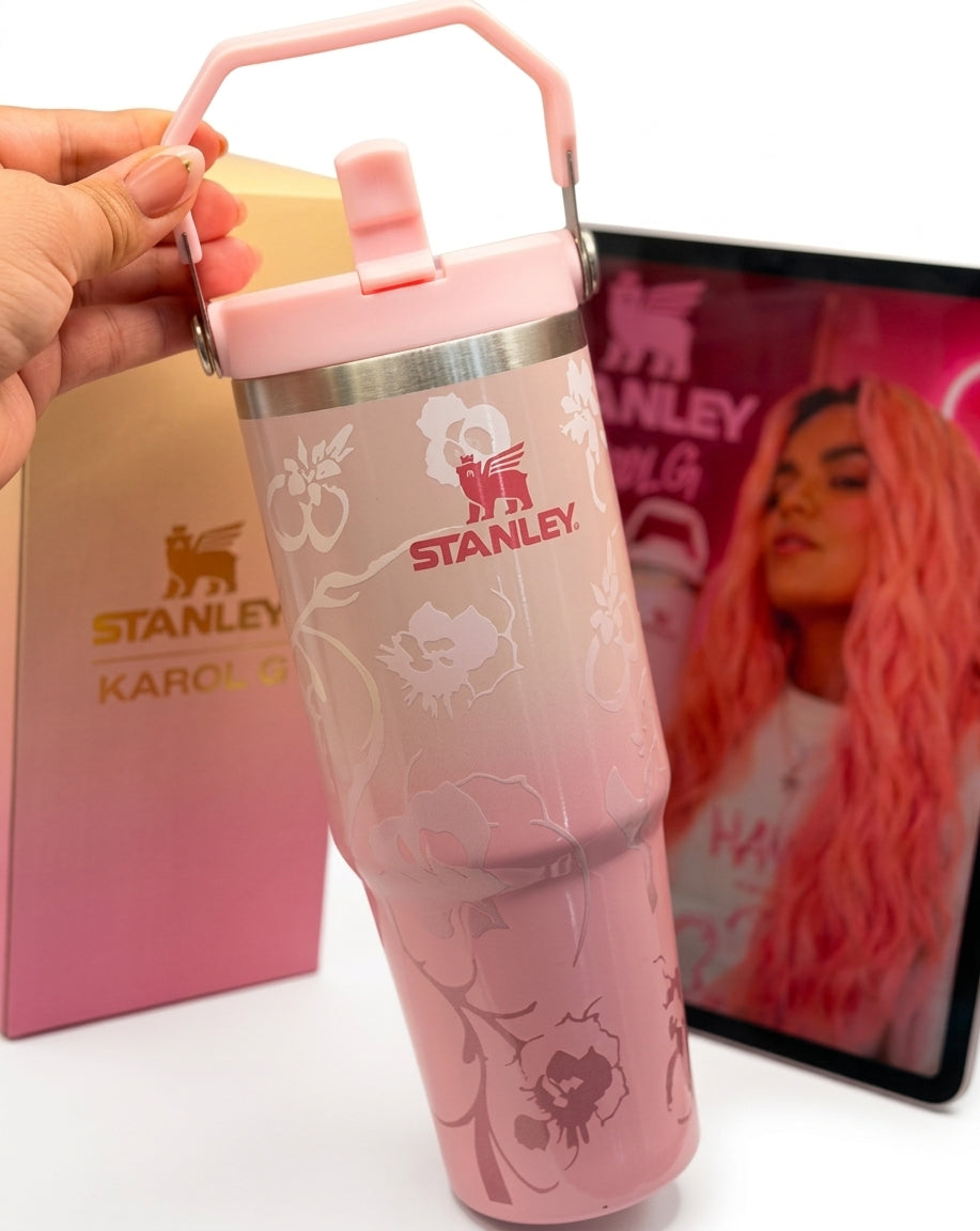 Termo Stanley 30 onzas Edicion KarolG